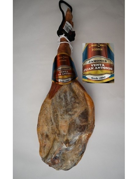 JAMON CURADO BODEGA.